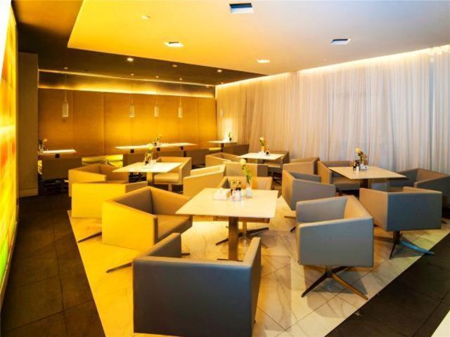 Jinjiang Inn Nanjing Road Pedestrian Streeteast Asia Hotel Шанхай Екстер'єр фото